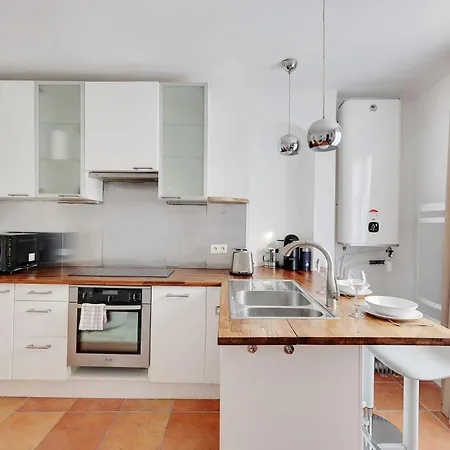 Apartament Charming 1br 2p - 4th Paryż